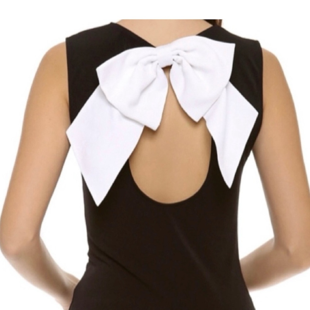 Alice + Olivia Black Top with White Bow